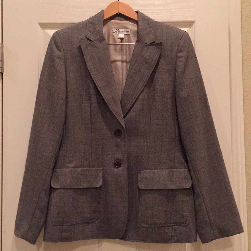 Ladies Business Suit